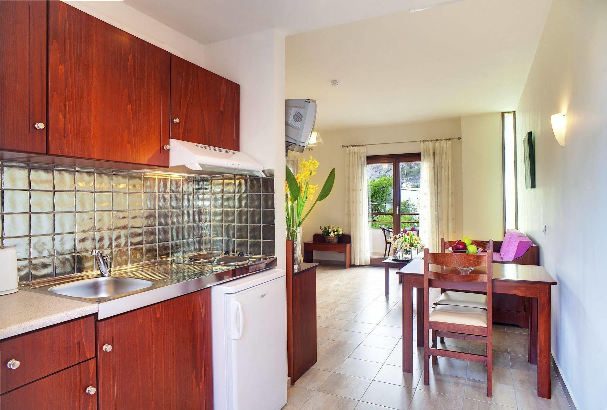 Syia Hotel Soúgia Zewnętrze zdjęcie